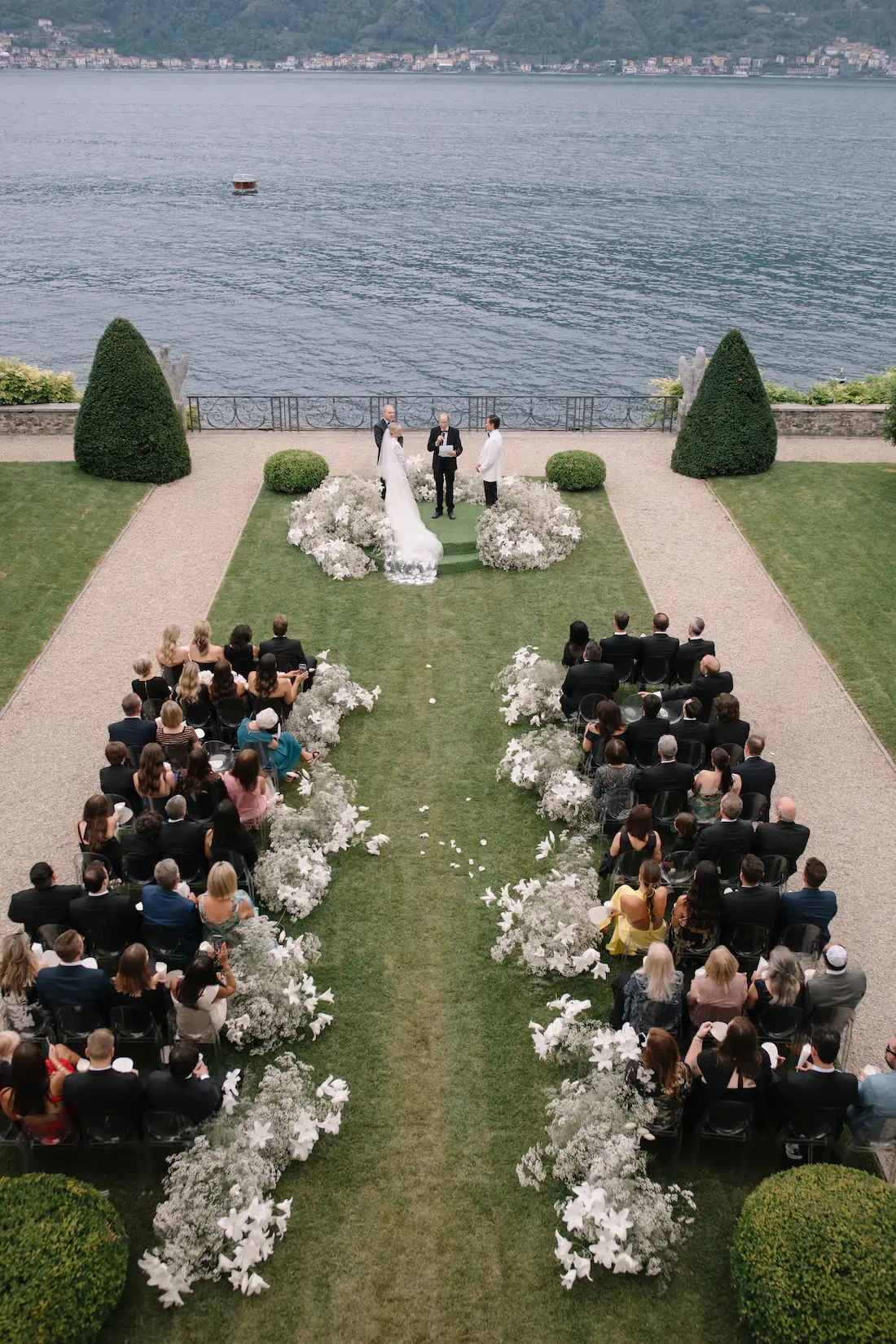Outdoor Wedding ceremony in Villa Balbiano on Como Lake