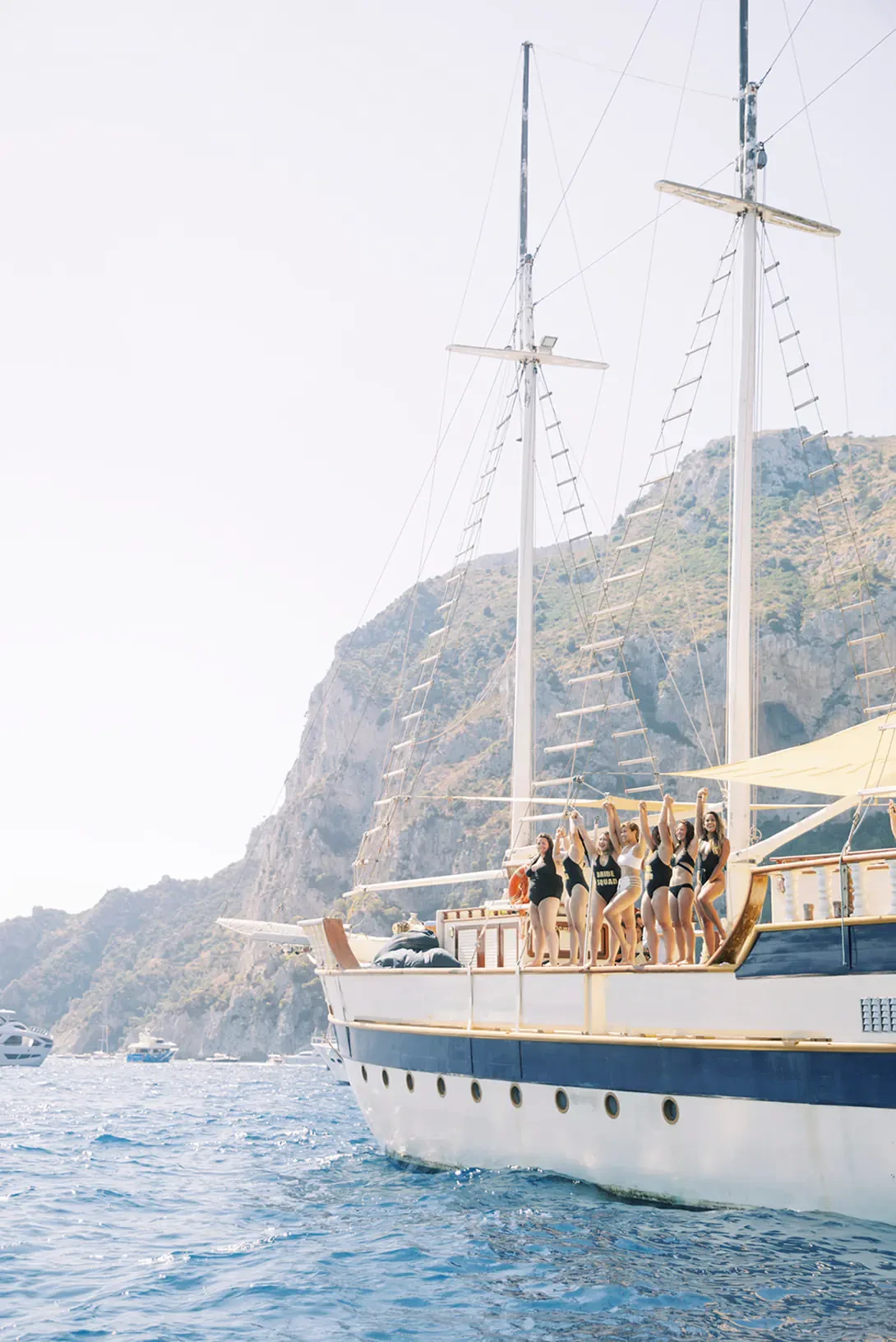 Boat tour for bride and bridesmaids