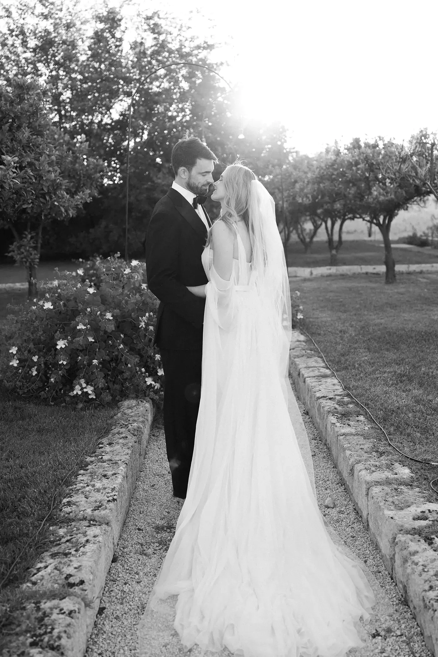 Couple portrait in Masseria San Giovanni