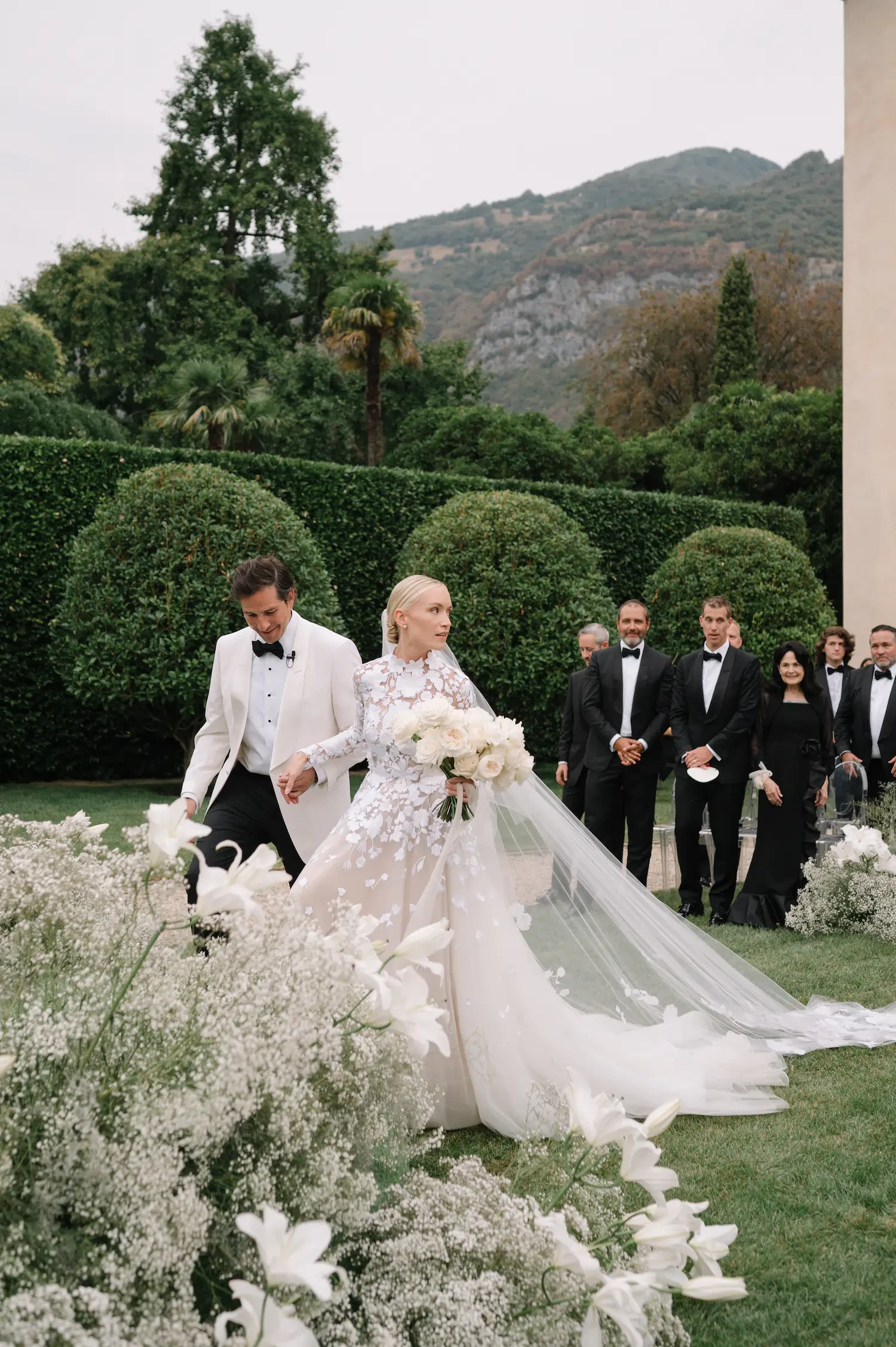 Arrival of Bride and Groom in Villa Balbiano on Como Lake