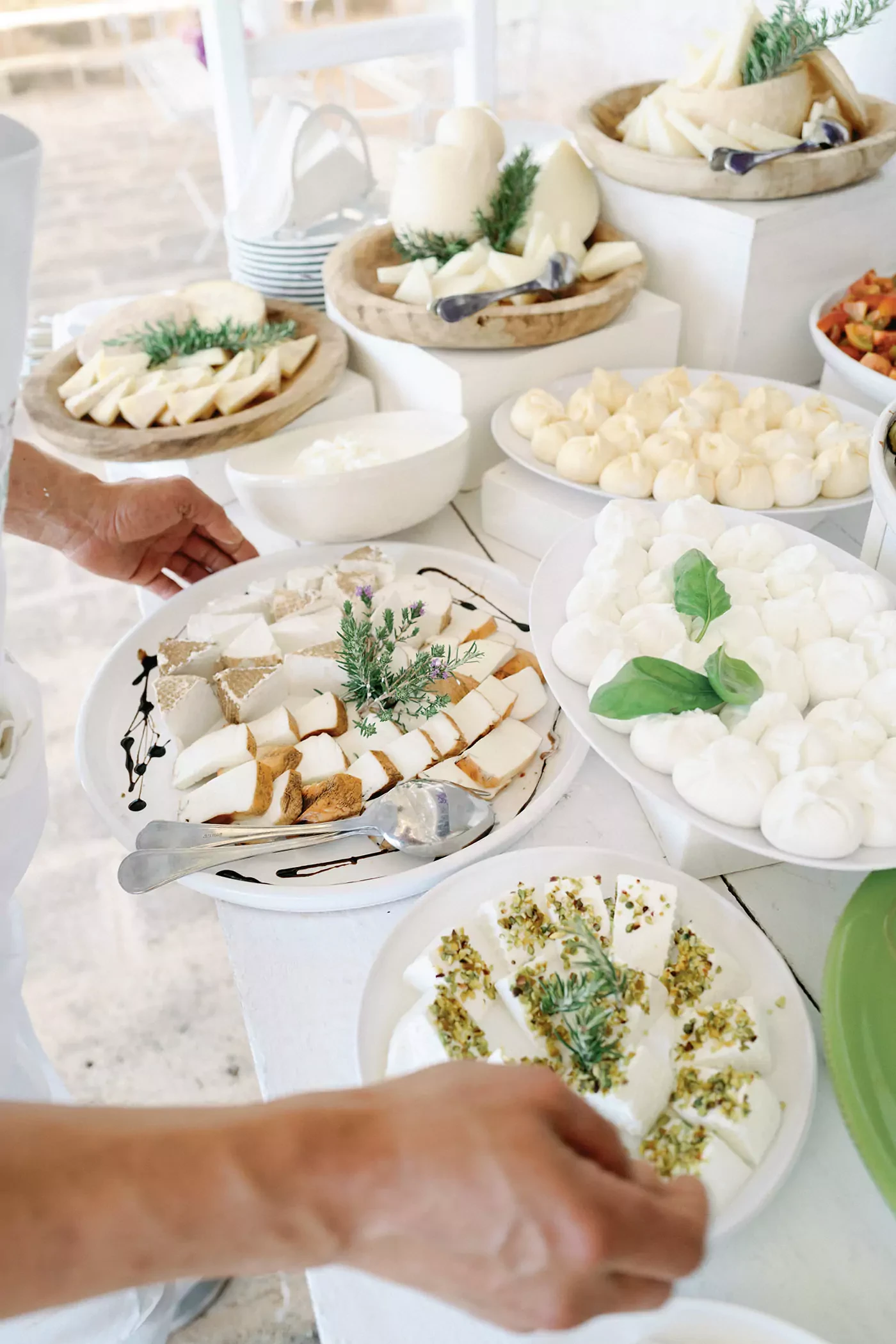 Cocktail buffet at apulian wedding